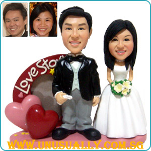 Personalized Caricature Wedding Couple Figurines